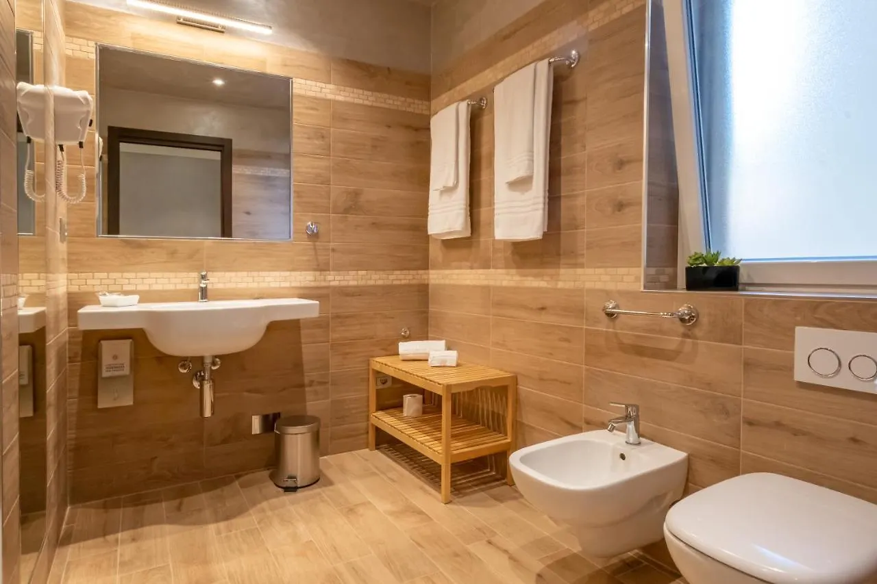 Nana Hotel Sanremo 0*,